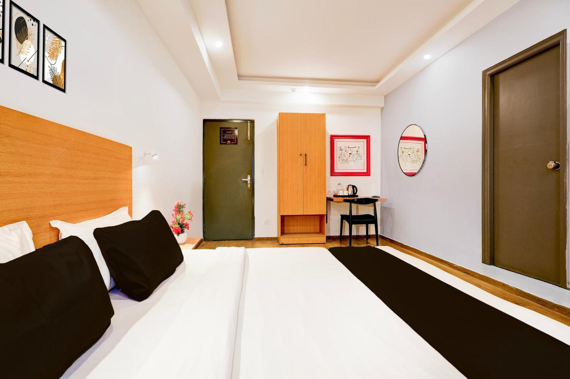 Super Townhouse Jayanagar Hotel Bangalore Exterior photo