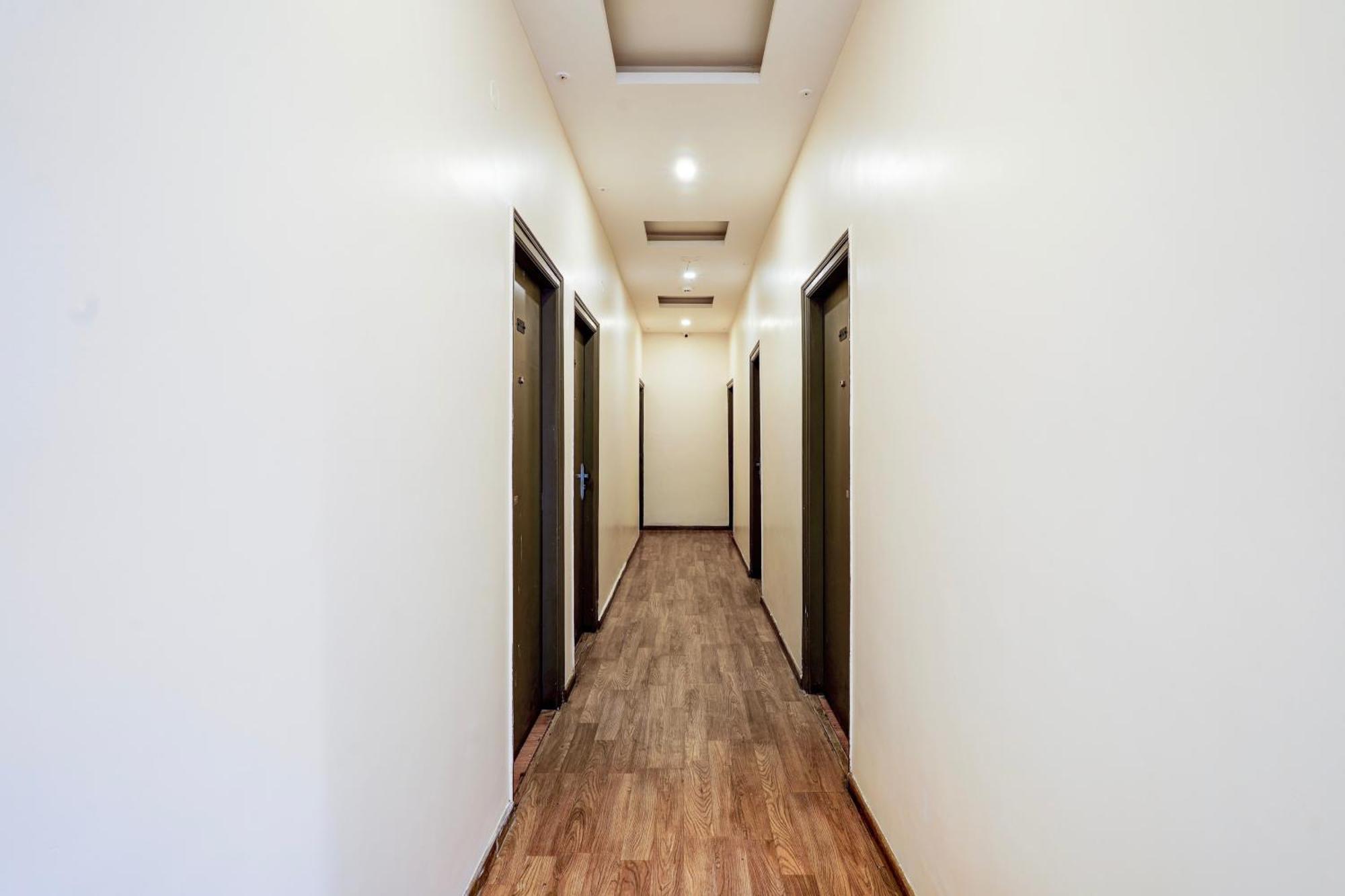 Super Townhouse Jayanagar Hotel Bangalore Exterior photo